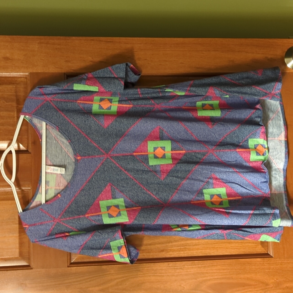 Lularoe Perfect T
